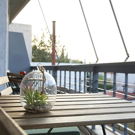 Modern 2Bd Apartment Next To Acropolis Athens Exterior photo